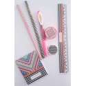 ACCESSORIZE LONDON STATIONERY - 8-DELIG - PEN LINIAAL POTLODEN GUM PUNTENSLIJPER NOTITIEBLOKJE DOORZICHTIGE ETUI