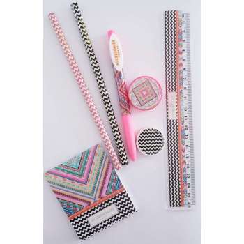 ACCESSORIZE LONDON STATIONERY - 8-DELIG - PEN LINIAAL POTLODEN GUM PUNTENSLIJPER NOTITIEBLOKJE DOORZICHTIGE ETUI