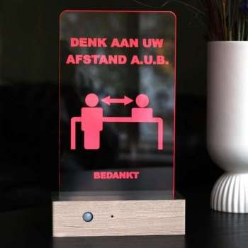 Safe Distance Desk Stand (Corona / COVID-19), slimme afstandsmeter met LED en geluidssignaal, natuurhout motief