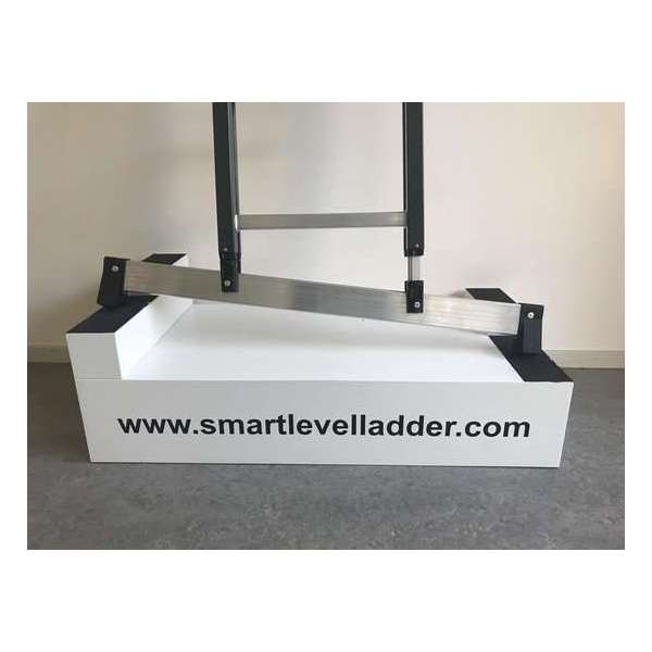 Smart Level Ladder Premium  2 delige gecoate schuifladder met Leveling System met 2 x 14 treden