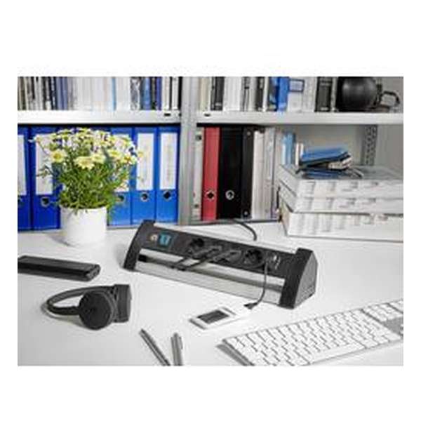 Brennenstuhl Alu-Office-Line stekkerdoos met 4 contacten en 2x USB / zwart - 1,8 meter