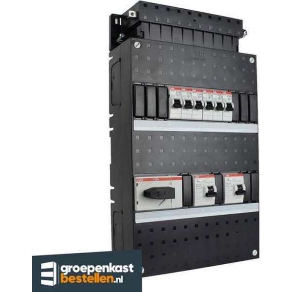 ABB groepenkast 3 fase met 6 groepen en afmetingen 330x220 mm